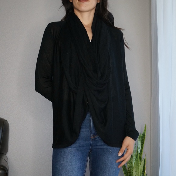 Costa Blanca Black Cardigan with Built in Scarf Size S - Picture 2 of 9
